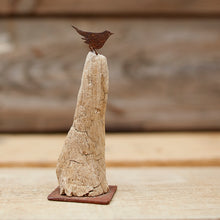 Load image into Gallery viewer, Bird on wood